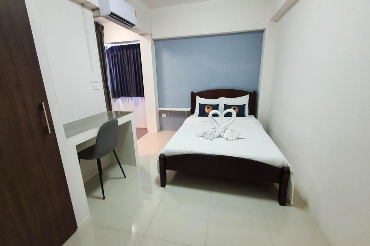 Roomquest Suvarnabhumi Ladkrabang 42 Bangkok Buitenkant foto