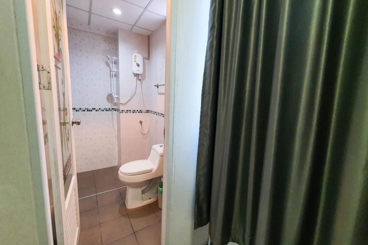 Roomquest Suvarnabhumi Ladkrabang 42 Bangkok Buitenkant foto