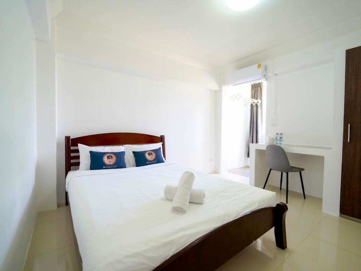 Roomquest Suvarnabhumi Ladkrabang 42 Bangkok Buitenkant foto